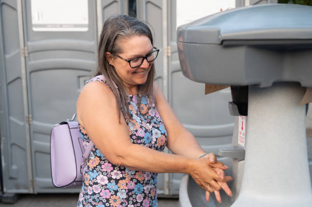 Best Porta potty rental for parties  in Lifornia City, CA